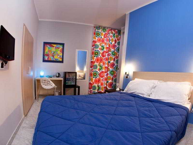 H Boutique 3*