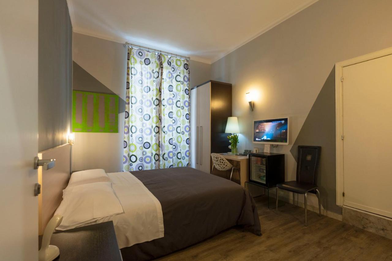 H Boutique 3*