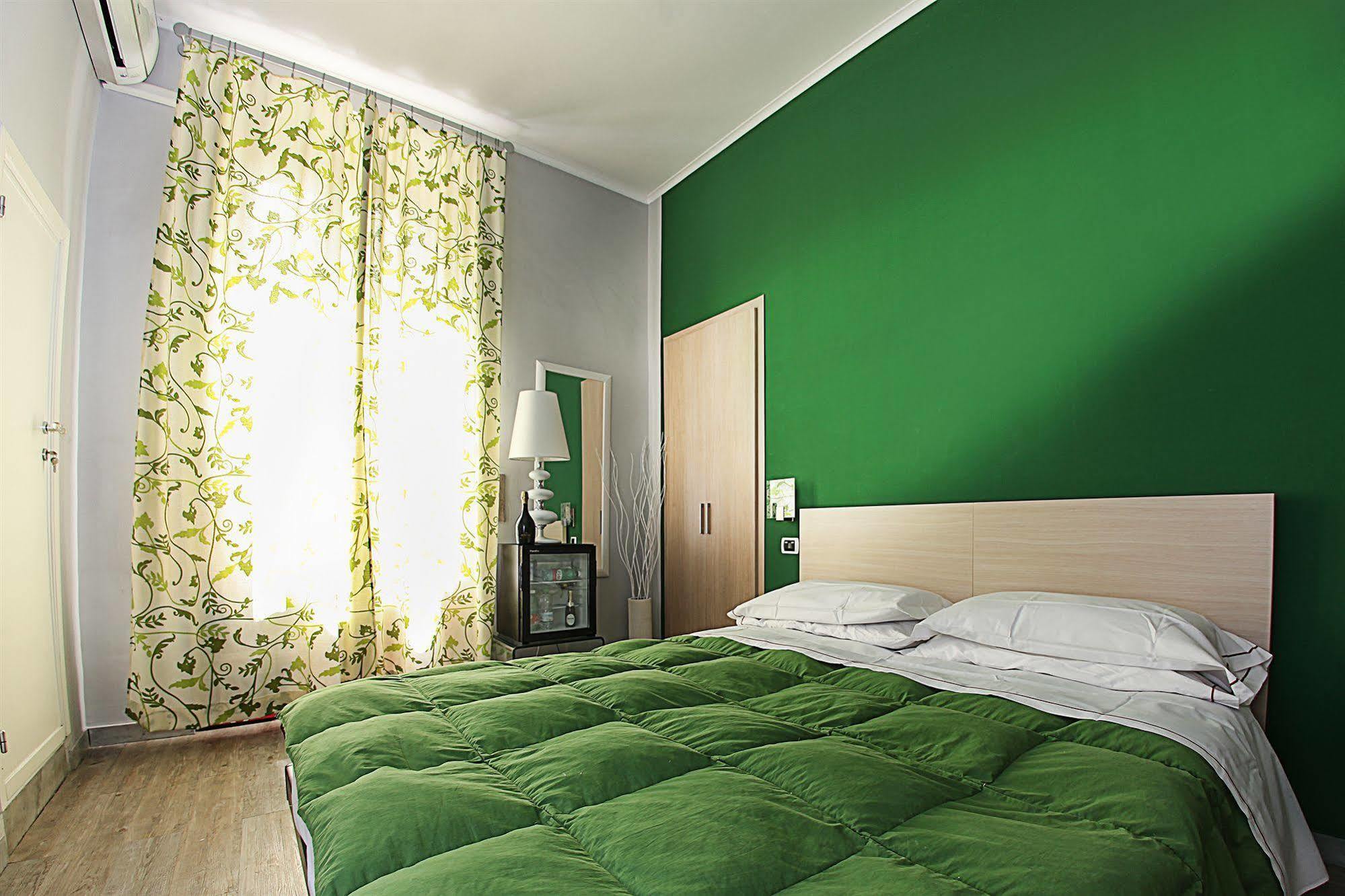 Hotel H Boutique 3*
