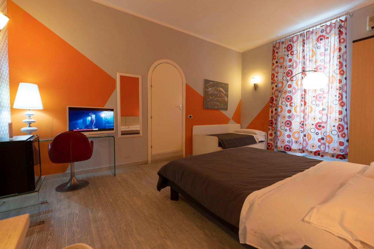 H Boutique 3* Napoli